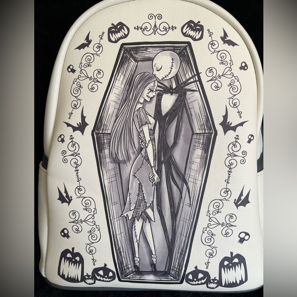 NWOT Disney Loungefly Nightmare Before Christmas mini backpack! DISCONTINUED - Picture 2 of 10